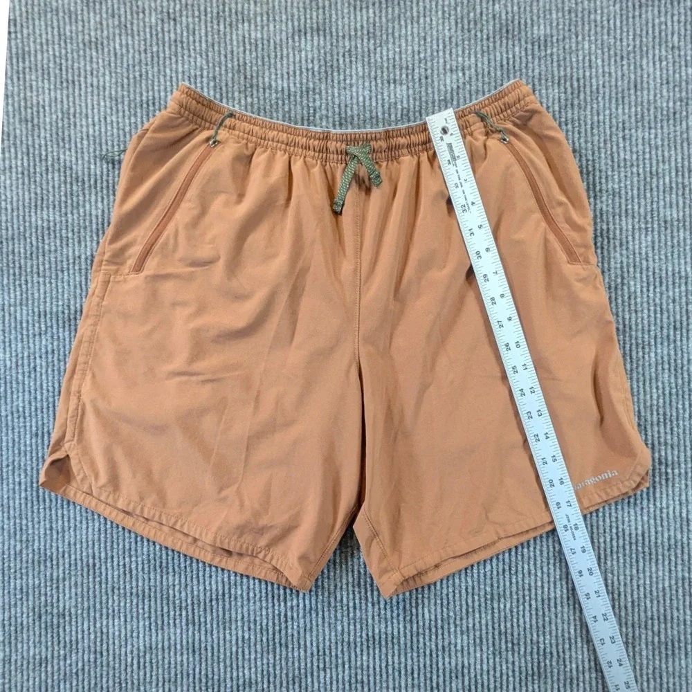 Patagonia Nine Trails Shorts Mens Tan Brown Zipper Pockets Gorpcore Hiking L